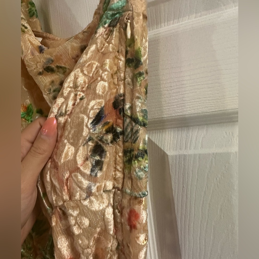 Revolve dress, HEMANT AND NANDITA Veena Dress in Nude Size S. Belt is damaged - Picture 11 of 14